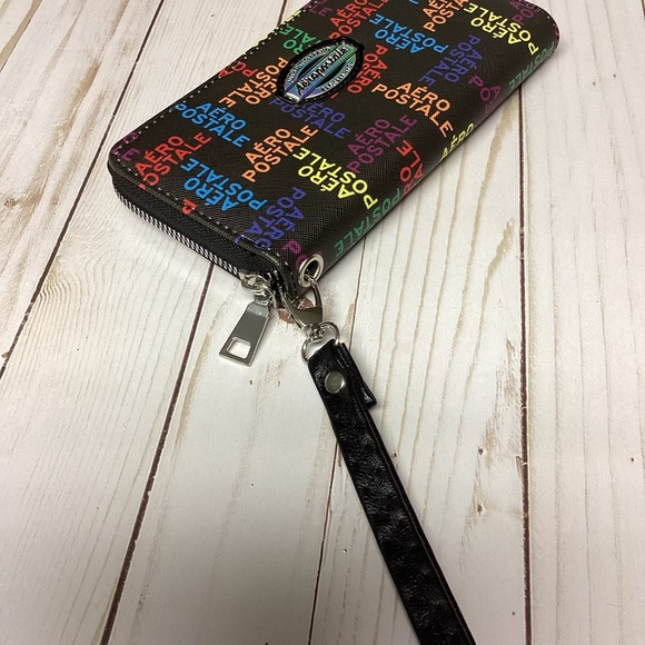 BOGO Aeropostale Black and Multi Wallet - Picture 4 of 8